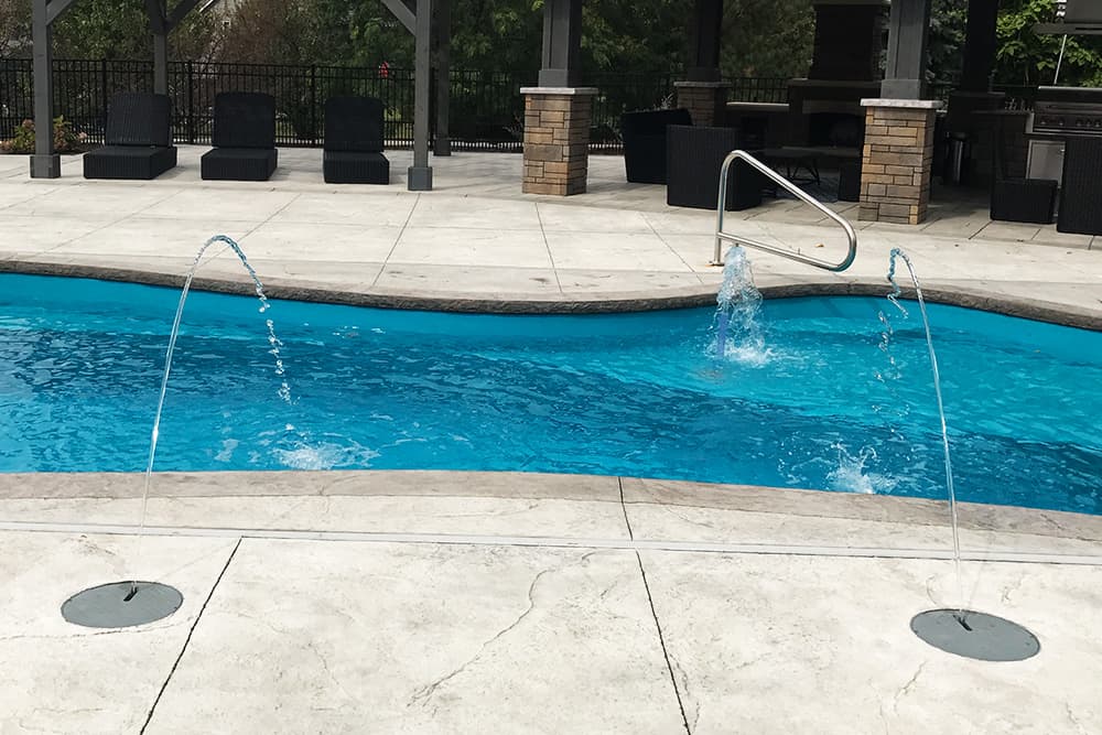 LED bubblers, fountains, and laminars for pools